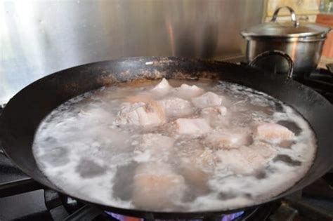 red-cooked-pork-hong-shao-rou-grandmas-version image