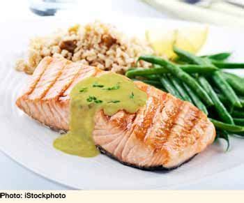 grilled-salmon-with-avocado-tarragon-sauce-oldways image
