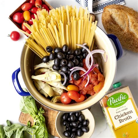one-pot-mediterranean-pasta-recipe-pacific-foods image