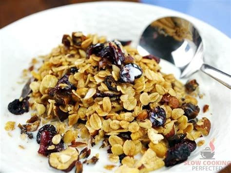 homemade-slow-cooker-granola-slow-cooking-perfected image