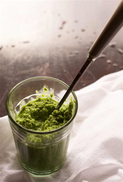 desiccated-coconut-coriander-chutney-recipe-by image