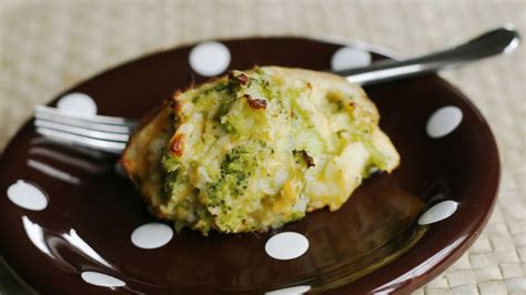 broccoli-cheddar-twice-baked-potatoes image