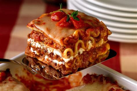the-best-classic-lasagna image