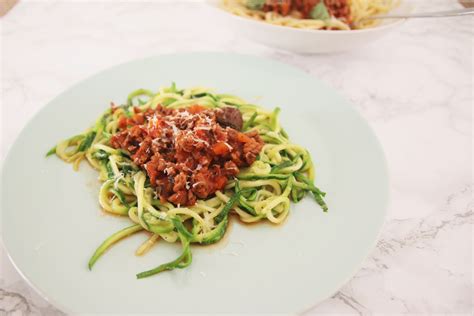 recipe-spaghetti-bolognese-with-courgetti-april image