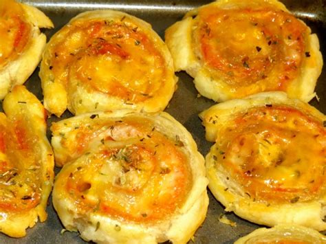 good-foods-pizza-puff-pinwheels-everyday-cooking image