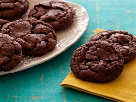 spicy-mexican-hot-chocolate-cookies-cooking-channel image