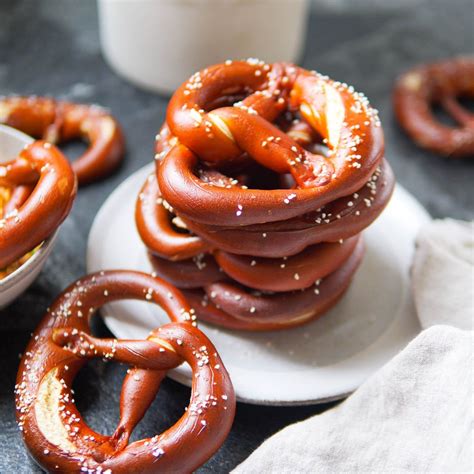 authentic-soft-german-pretzels-brezeln-dirndl-kitchen image