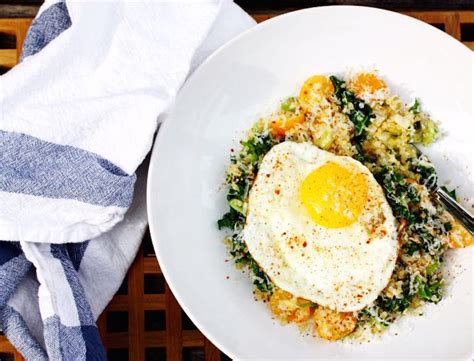 kale-quinoa-breakfast-bowl image