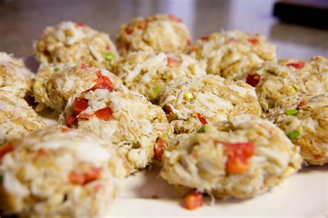 how-to-make-new-england-crab-cakes-escoffier image