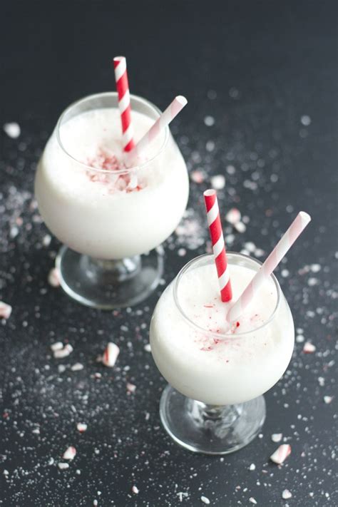 low-carb-peppermint-frappuccino-maebells image