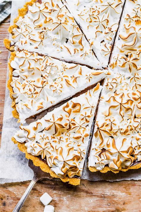 easy-smores-tart-table-for-two image
