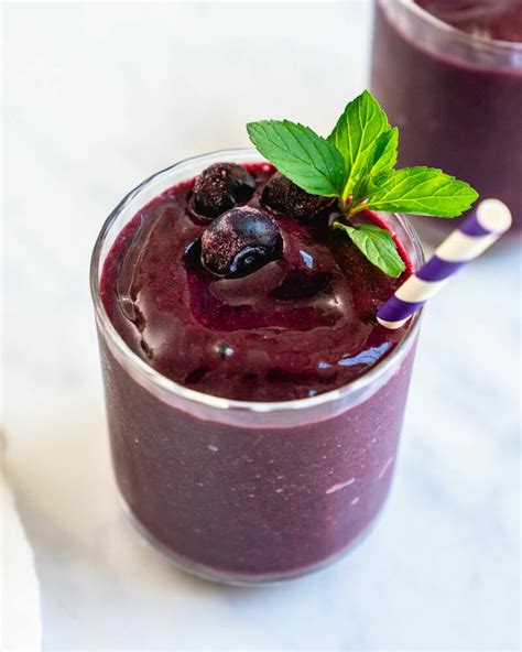 blueberry-banana-smoothie-a-couple-cooks image