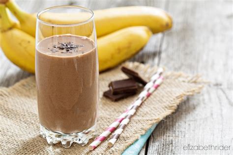 frozen-banana-cacao-smoothie-recipe-elizabeth image