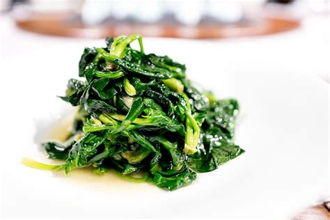 sauteed-spinach-with-garlic-recipe-recipesnet image