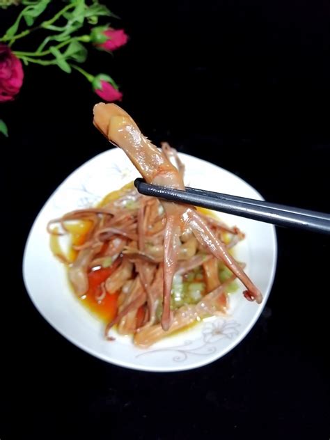 steamed-duck-tongue-miss-chinese-food image