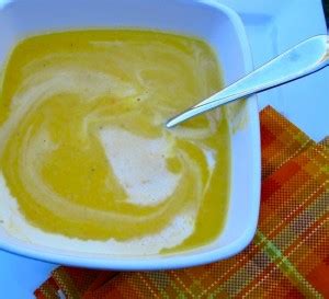 crema-de-ahuyama-o-calabaza-pumpkin-soup-my image