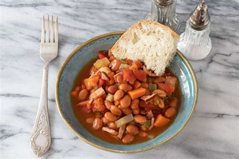 23-easy-and-hearty-slow-cooker-bean image