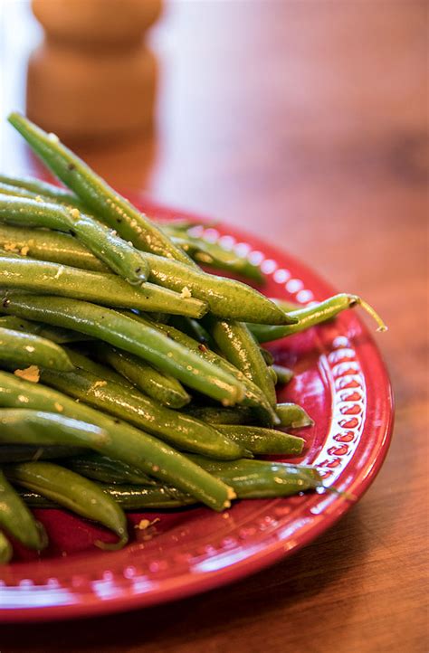 lemony-green-beans-unl-food image