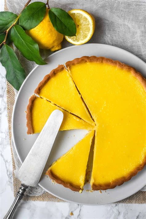 classic-french-lemon-tart-tarte-au-citron image