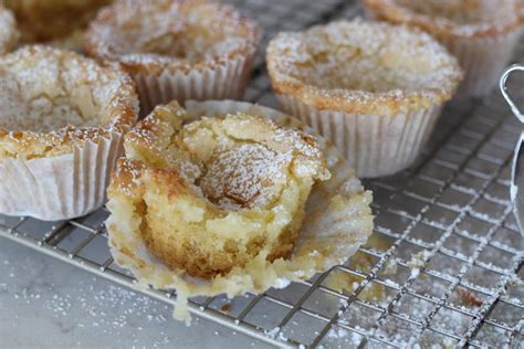 gooey-butter-cupcakes-ritzy-mom image