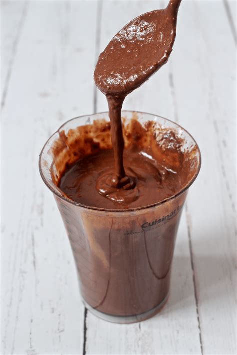 5-minute-healthy-chocolate-pudding-family-food-on image