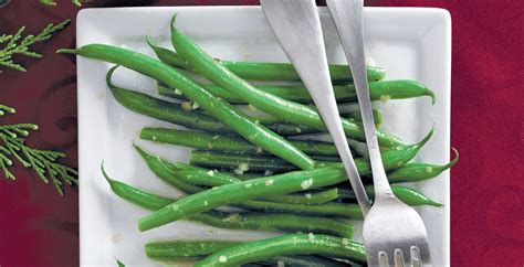 green-beans-with-roasted-garlic-parmesan-sobeys image