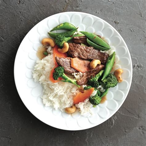sweet-and-spicy-beef-stir-fry-recipe-chatelainecom image
