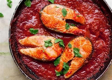 salmon-steaks-with-spicy-tomato-sauce-recipe-bon image