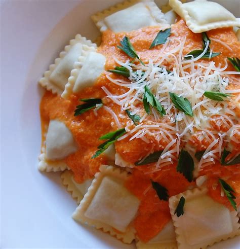 ravioli-with-roasted-red-pepper-sauce-cooking-mamas image