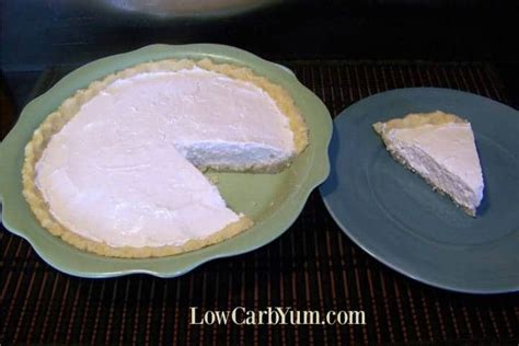 keto-key-lime-pie-recipe-low-carb-yum image