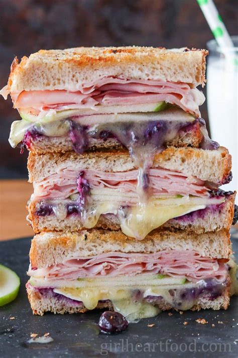 20-comforting-soup-and-sandwich-recipes-girl-heart image