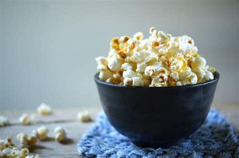 stove-top-sriracha-lime-popcorn-moms-kitchen image