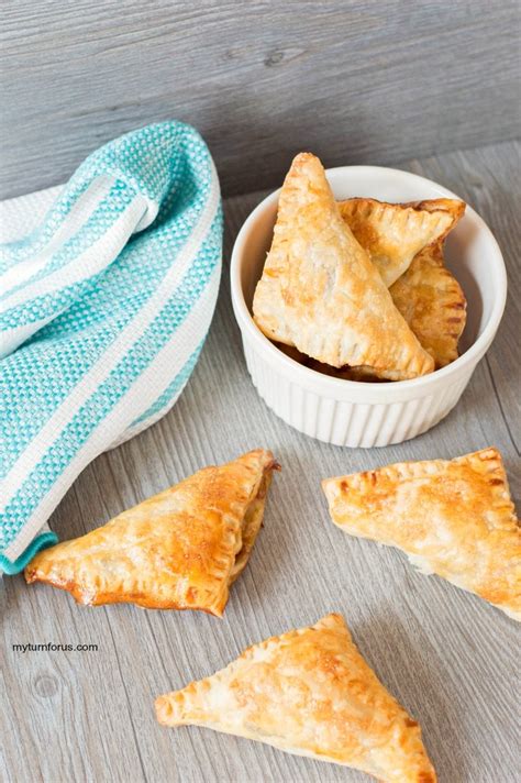 mini-apple-turnovers-with-puff-pastry-my-turn-for-us image