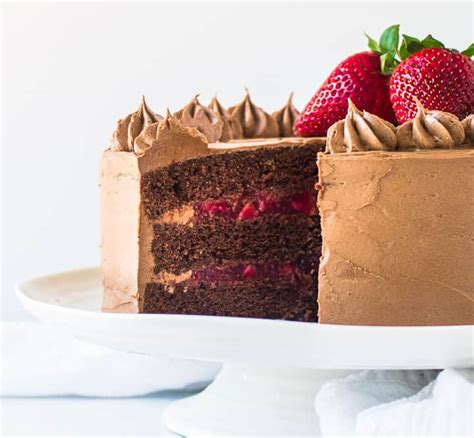strawberry-chocolate-cake-the-itsy-bitsy-kitchen image