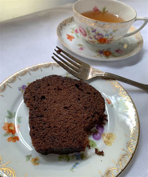 orange-chocolate-loaf-cake-from-florida-edible-south image