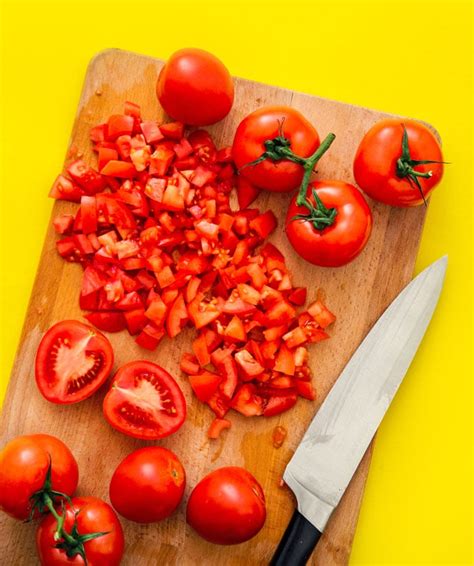 best-homemade-marinara-sauce-with-fresh-tomatoes image