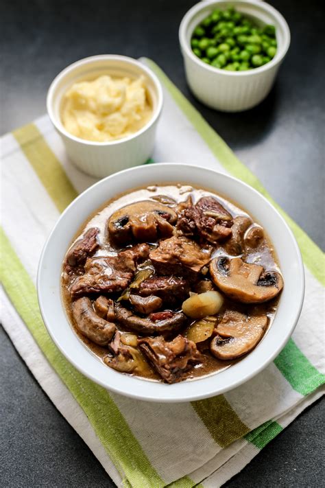 beef-leeks-and-mushroom-stew-ang-sarap image
