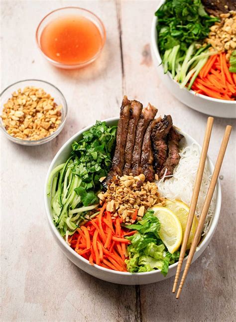 asian-beef-noodle-bowls-asian-caucasian-food-blog image