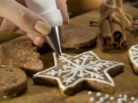 clever-christmas-cookie-hacks-youll-wish-you-knew image