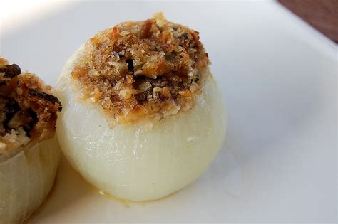 stuffed-vidalia-onions-kitchen-belleicious image