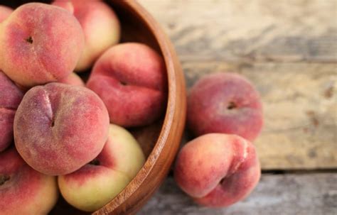 wine-and-other-pairings-for-peaches-and-nectarines image