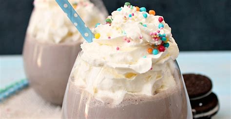 protein-shakes-smoothies-that-taste-like-milkshakes image