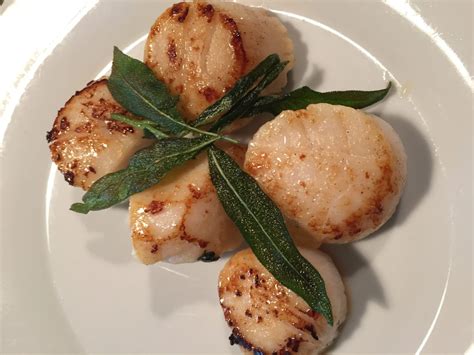 seared-scallops-in-brown-butter-with-fried-sage image