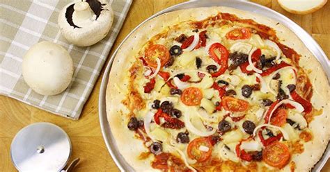 10-best-gourmet-vegetarian-pizza-recipes-yummly image