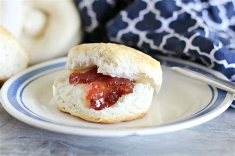 easy-homemade-biscuit-recipe-food-storage-moms image