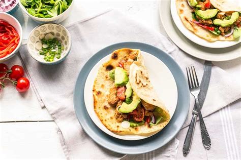 the-best-avocado-salmon-wraps-on-the-go-the-tortilla-channel image