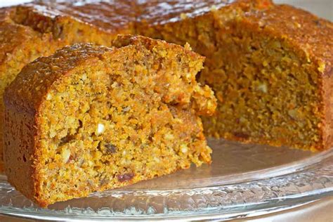 carrot-cake-recipe-for-healthy-heart-by-archanas image