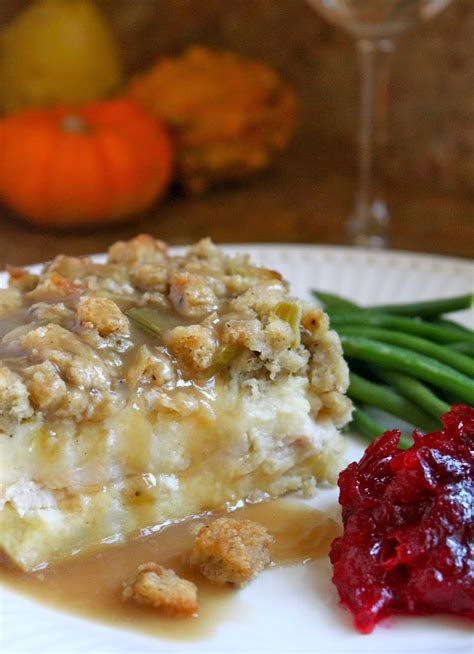 genius-potato-turkey-and-stuffing-layered-leftovers image