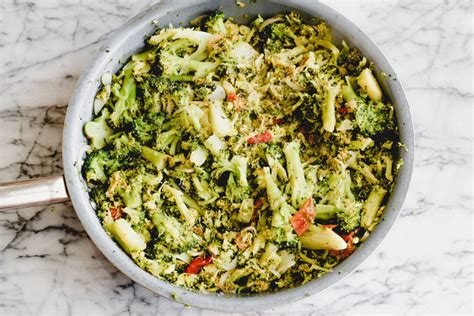 broccoli-scacciata-savoring-italy image