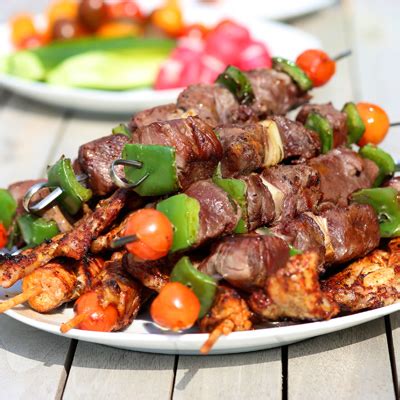 beef-brochettes-with-barbecue-sauce-metro image